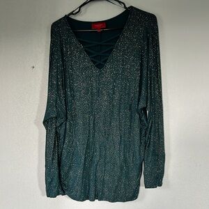 JLO Women’s Sparkle top, Dark Green, Long Bat Sleeve, V-Neck, Size L